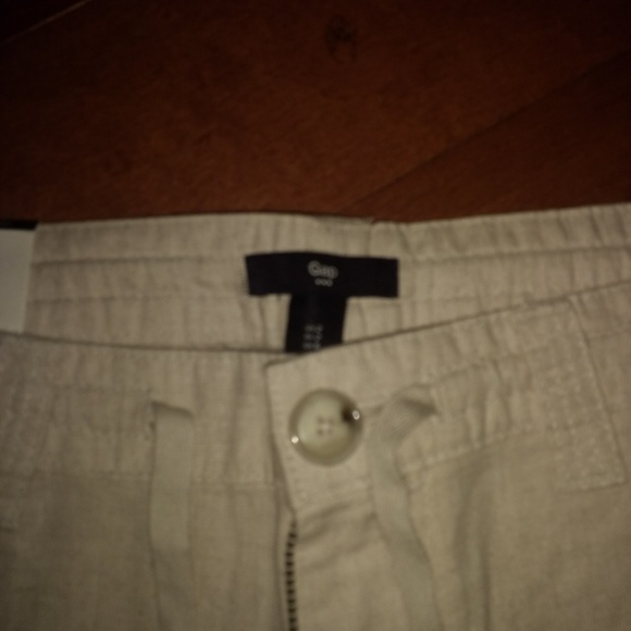 Khaki shorts - Picture 4 of 6